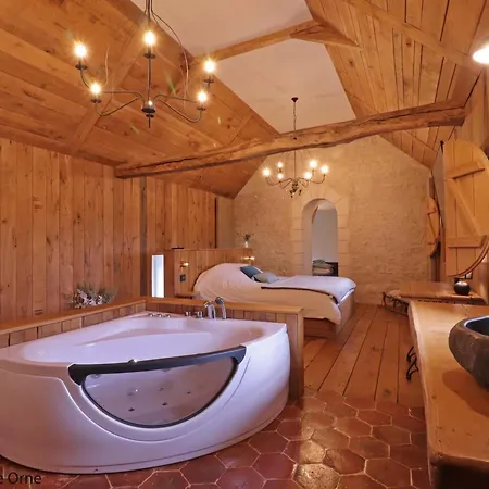 Maison Normande De Charme Avec Spa, Ideal Pour Familles Et Amis, Au Coeur De L'orne - Fr-1-497-192 Сasa de vacaciones