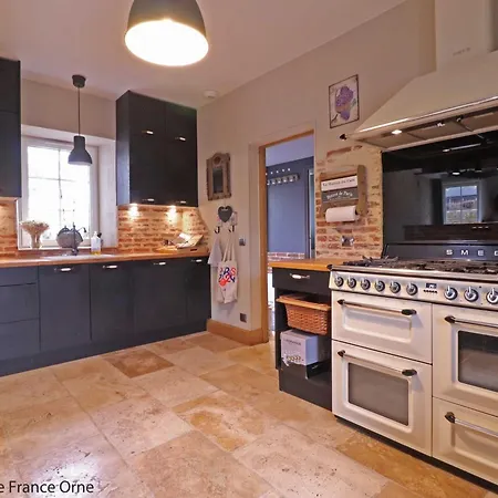 Maison Normande De Charme Avec Spa, Ideal Pour Familles Et Amis, Au Coeur De L'orne - Fr-1-497-192 * Macé